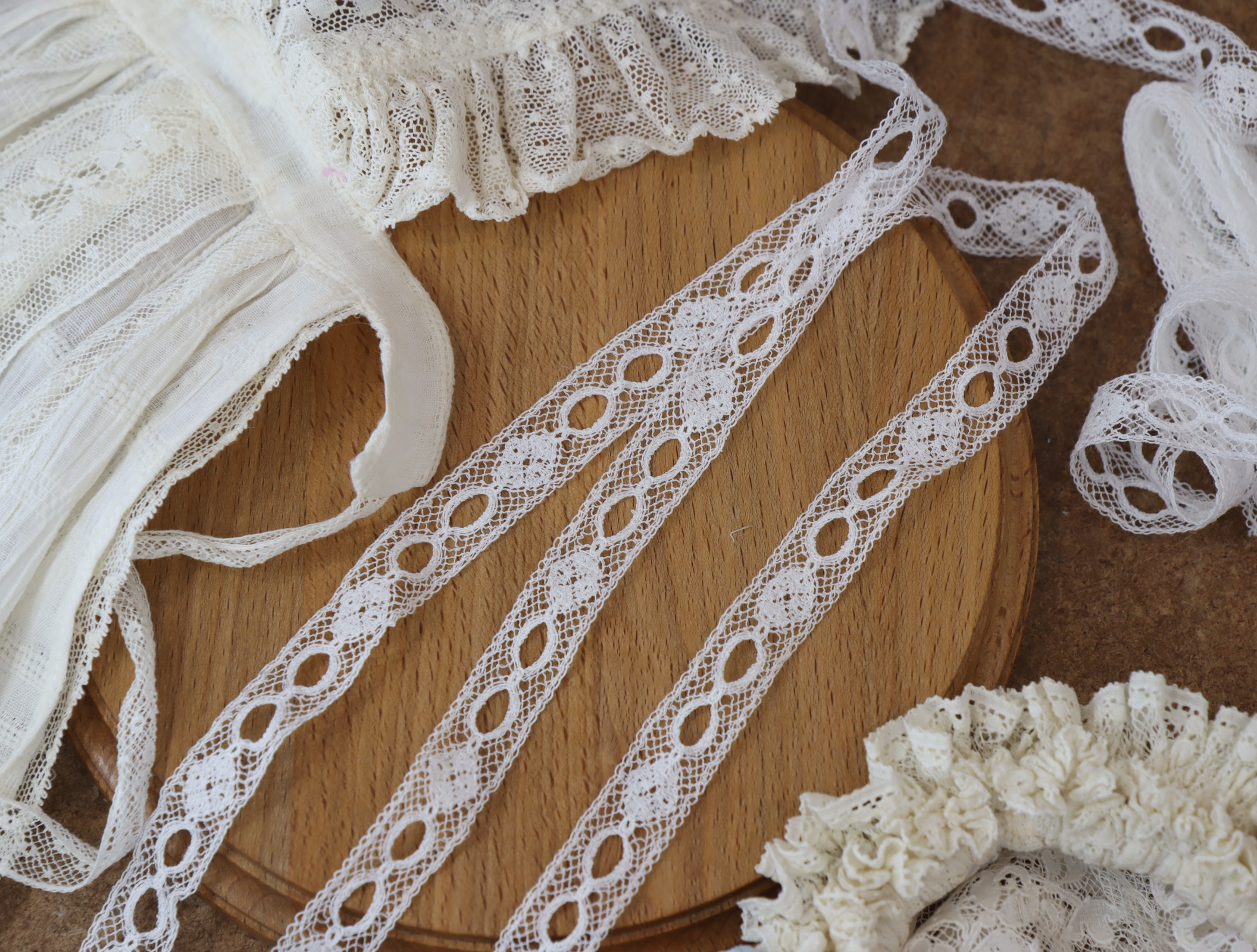 картинка Французское хлопковое кружево  #135. Ширина 1,2см, цвет молочный от магазина Ариши Рукодельные нежности