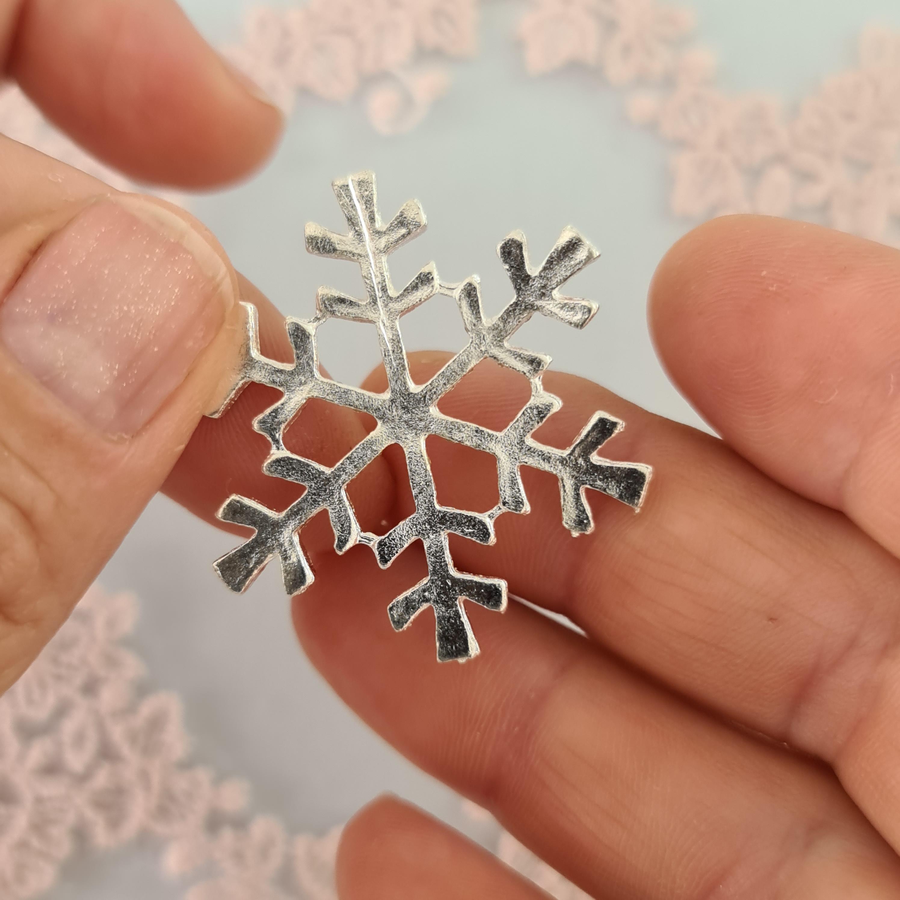 Детальное фото декоративной фигурки "Украшение  Снежинка 1208." из пластика - магазин Ариши