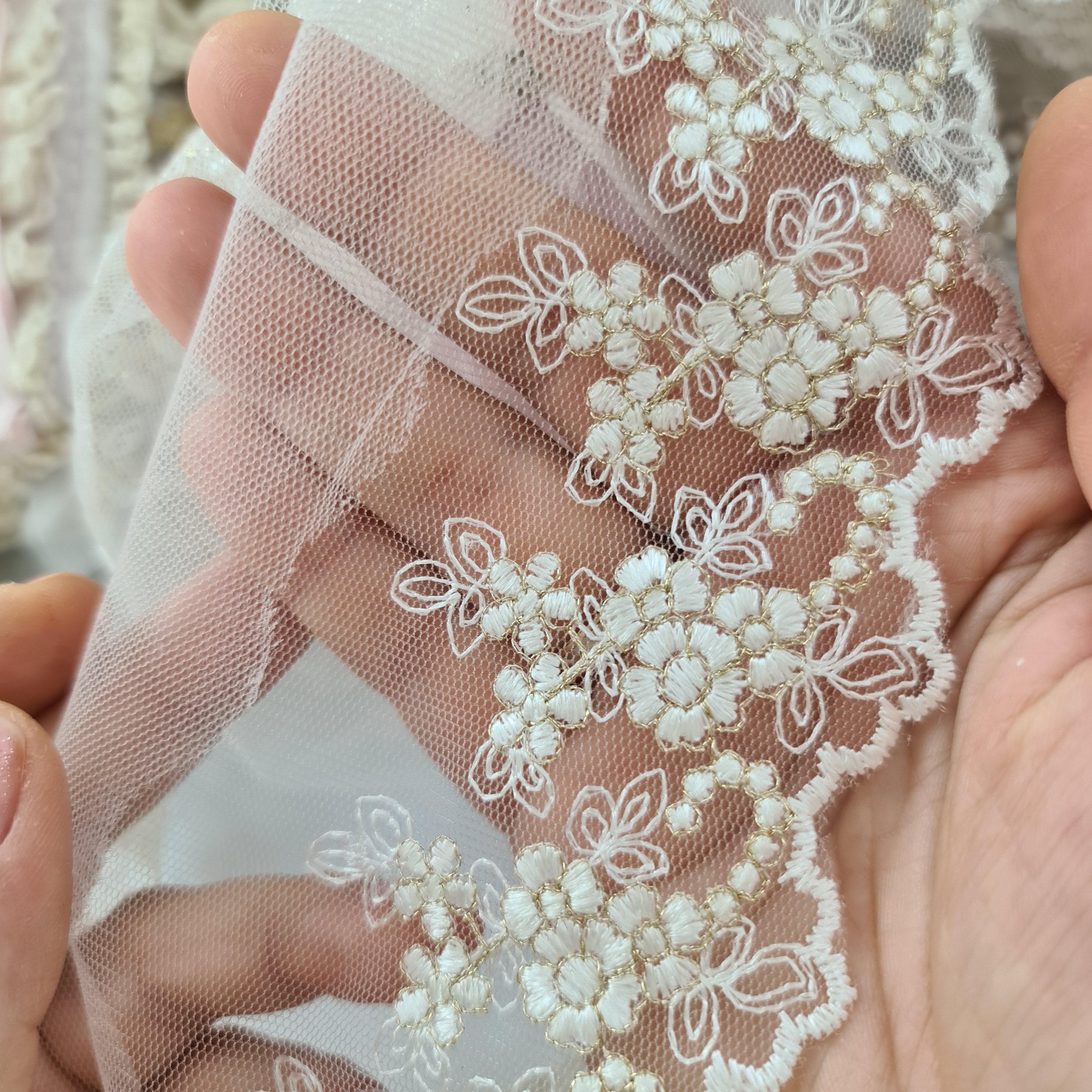 картинка Кружево  золотое 3011. Кружево люрекс от магазина Ариши Рукодельные нежности