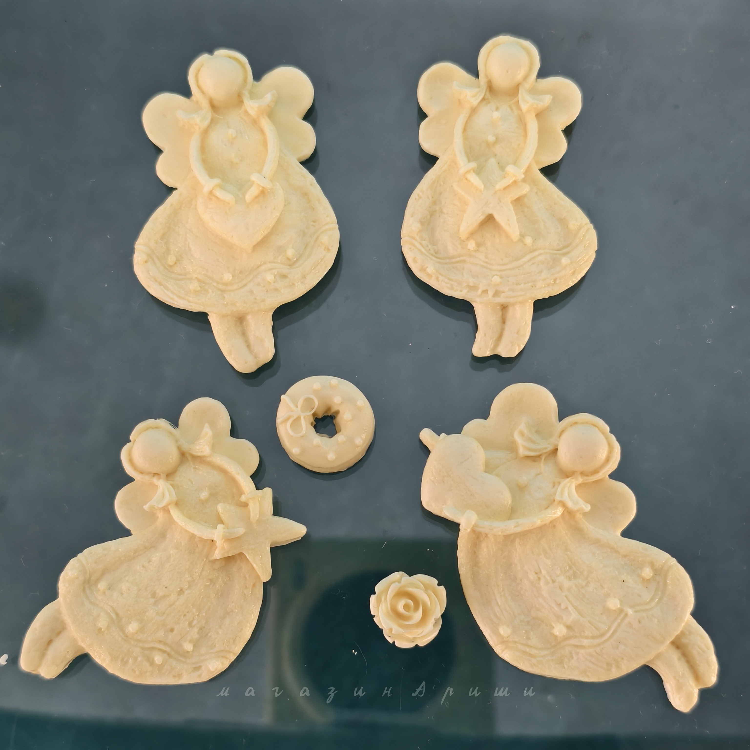 Детальное фото декоративной фигурки "Набор декоративная фигурок 6 шт., арт.4  " Феи желаний ", 6,5×4см, 6×4см, 1х1см, 2×2см, 2,6×2,5см, 1,4×1,4см" из пластика - магазин Ариши