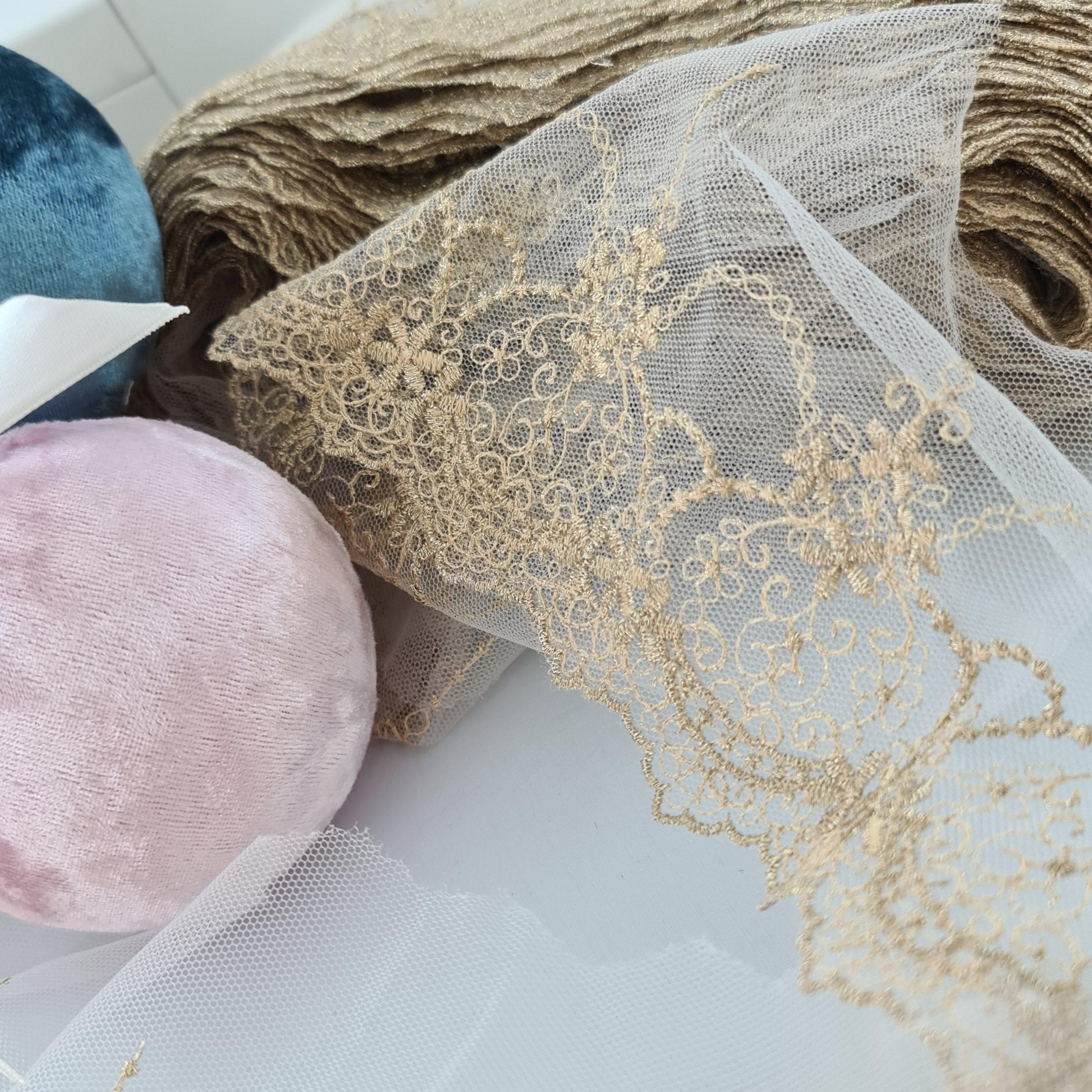 картинка Кружево  золотое 3005. Кружево люрекс от магазина Ариши Рукодельные нежности