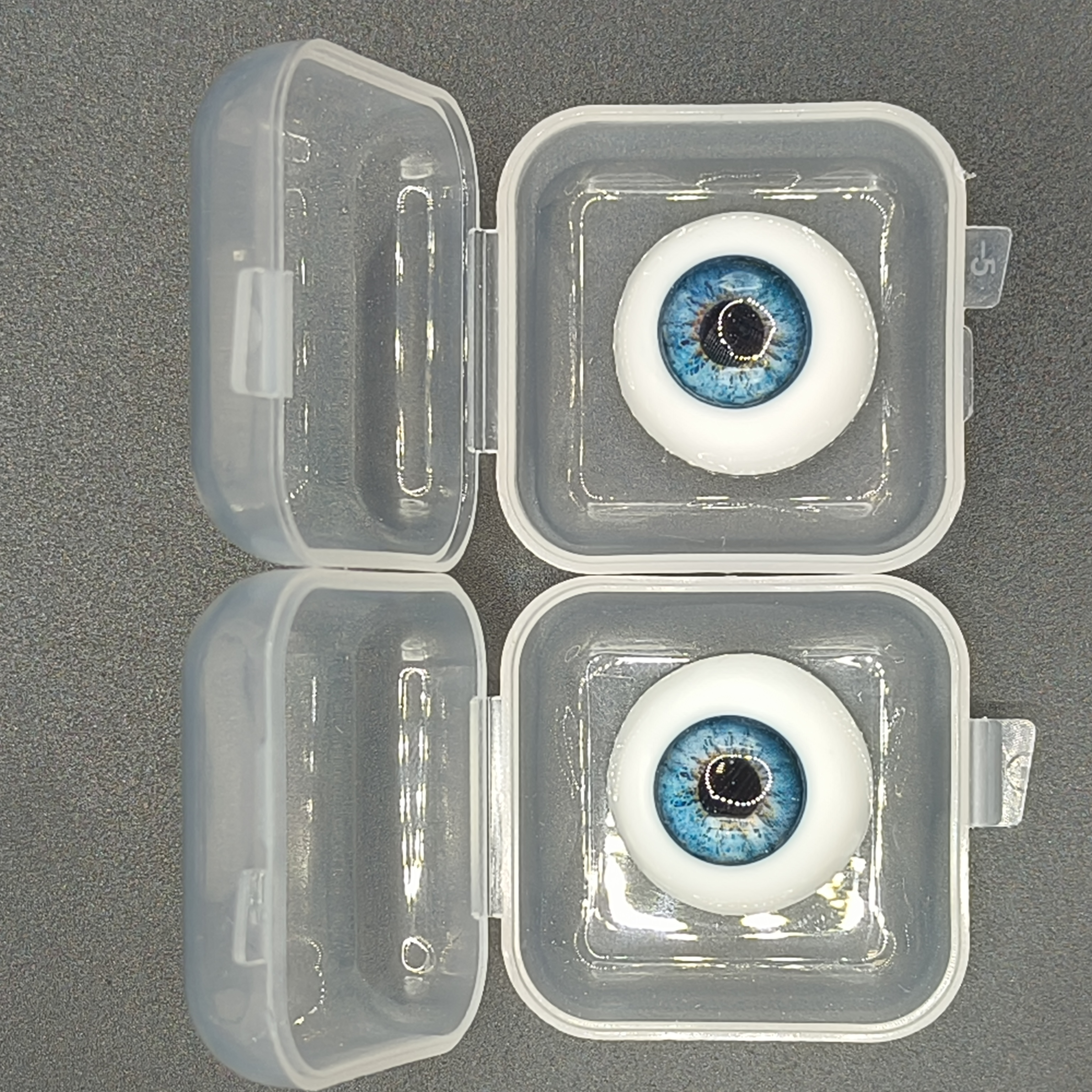 Детальное фото авторских глаз для кукол  от магазина Ариши кукольные нежности