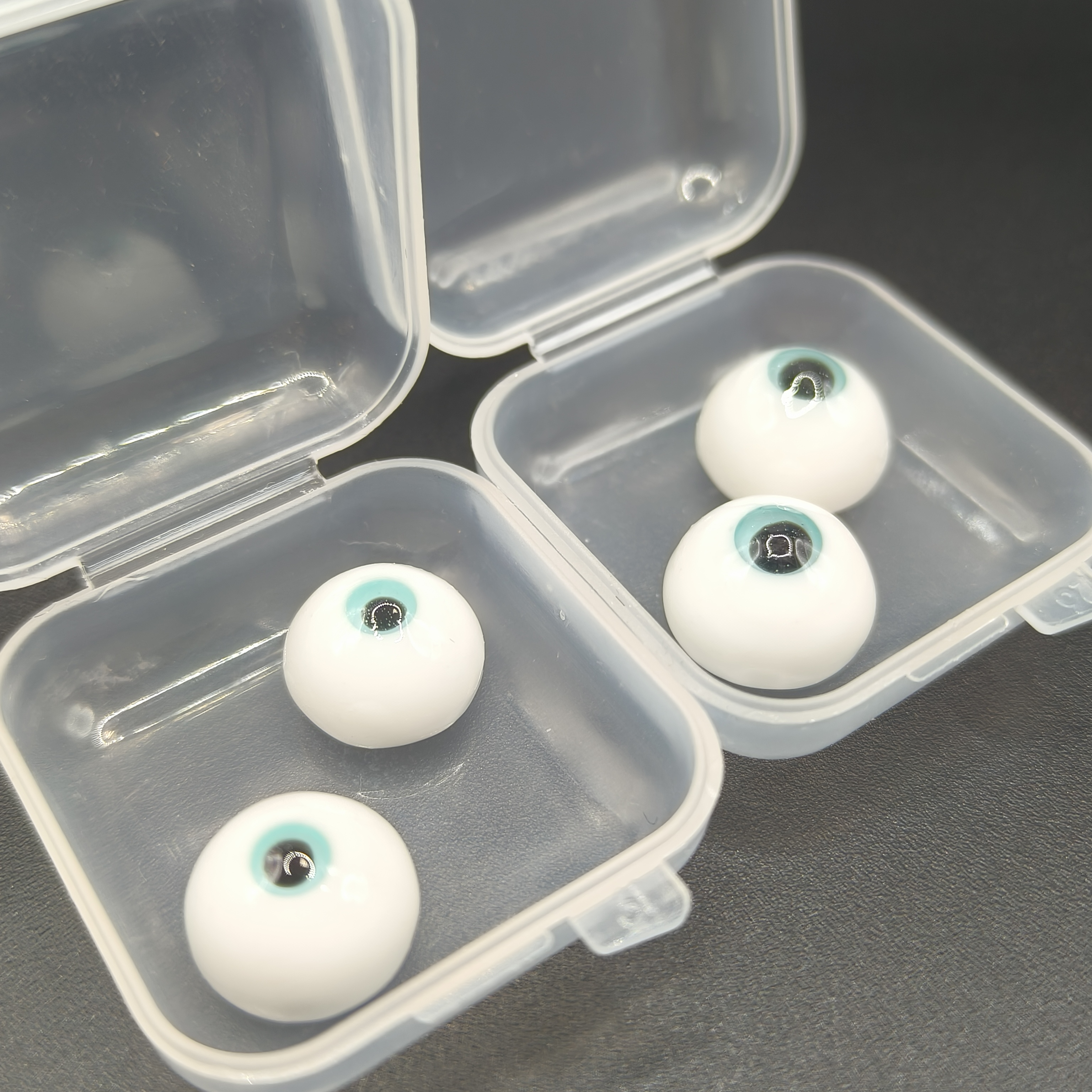 Детальное фото авторских глаз для кукол  от магазина Ариши кукольные нежности