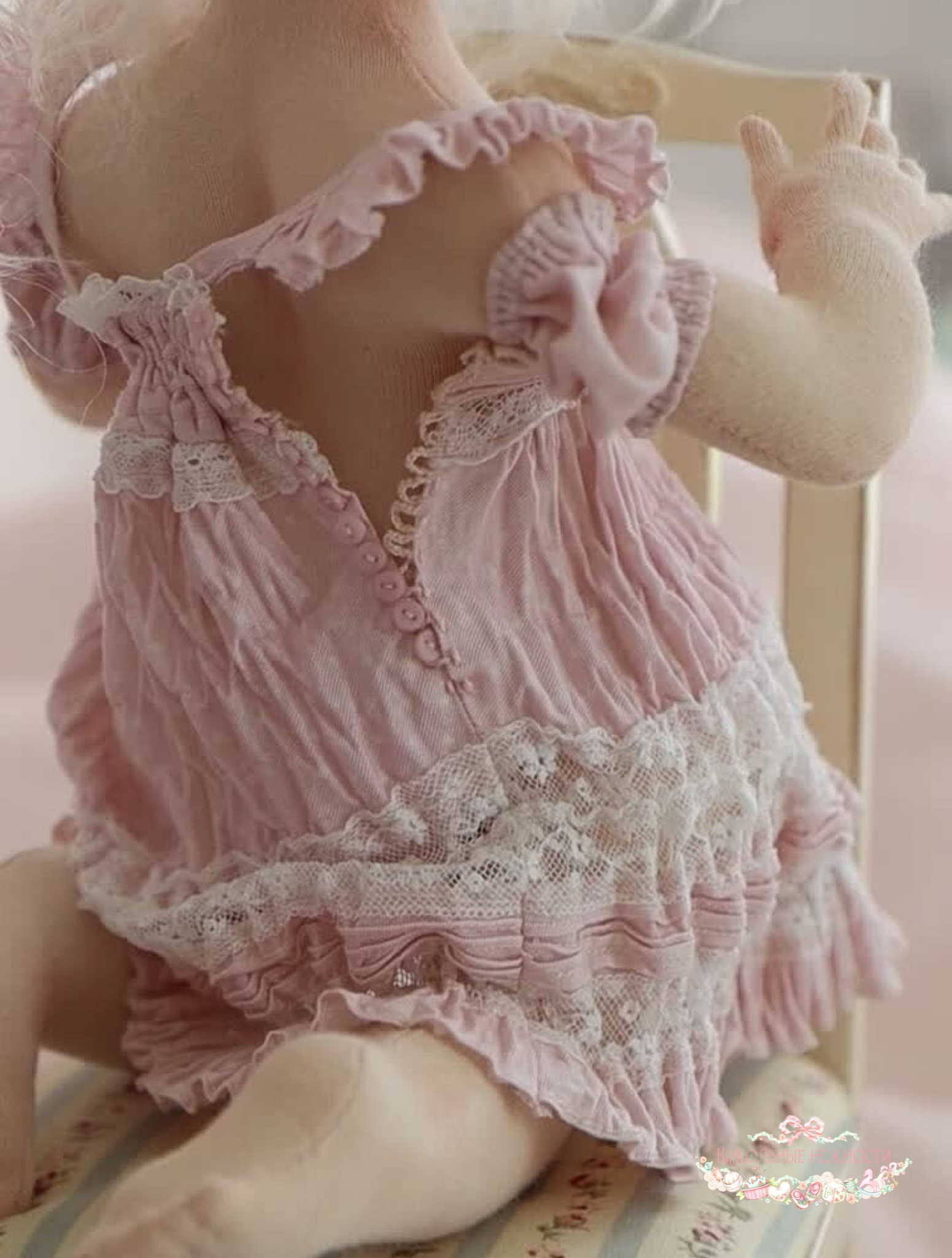 фото  Видео-курс: платье-сорочка для куклы школа кукол Ариши