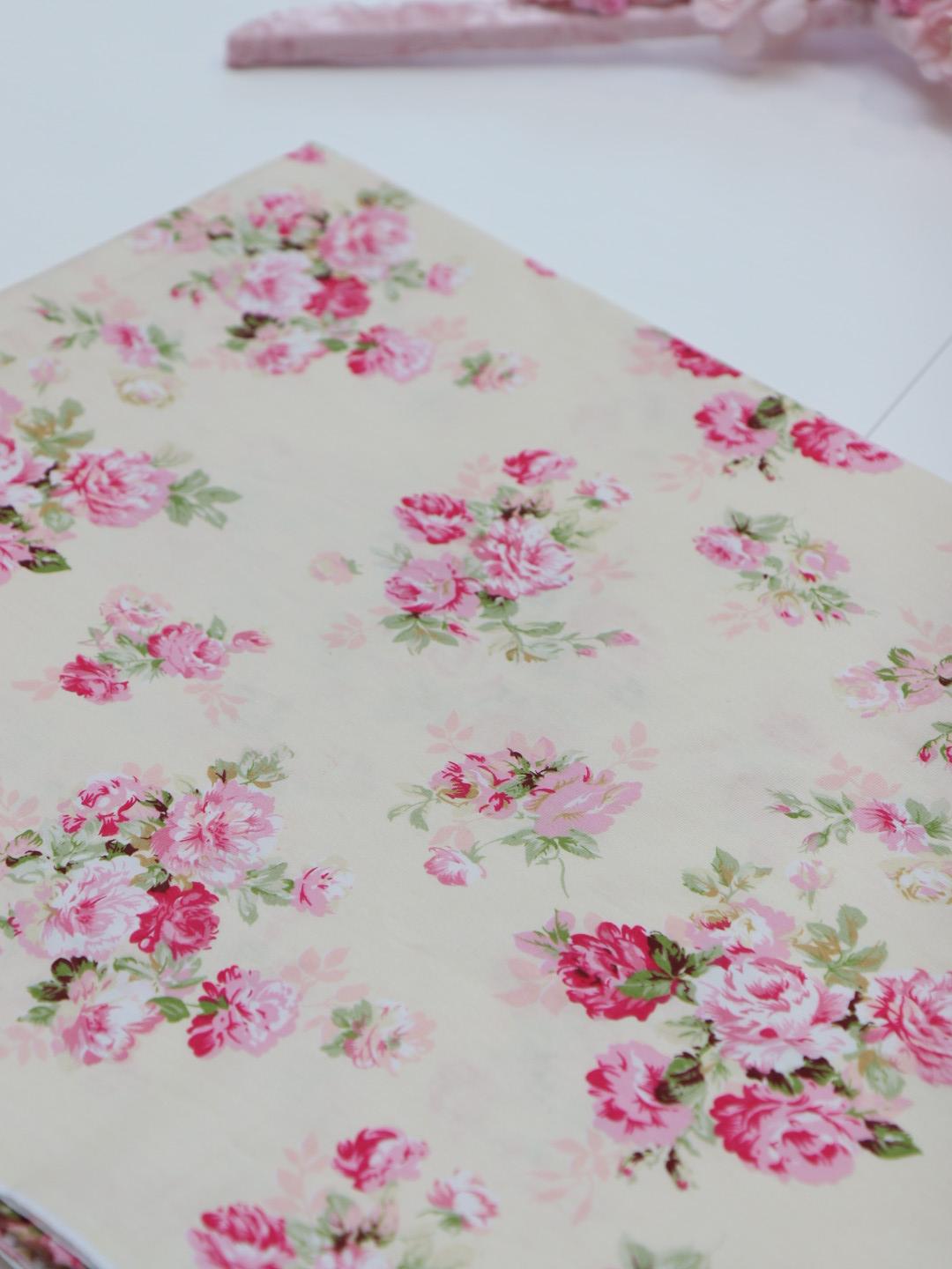 картинка Ткань хлопок "Елена"  цвет   э к р ю. от магазина Ариши Рукодельные нежности