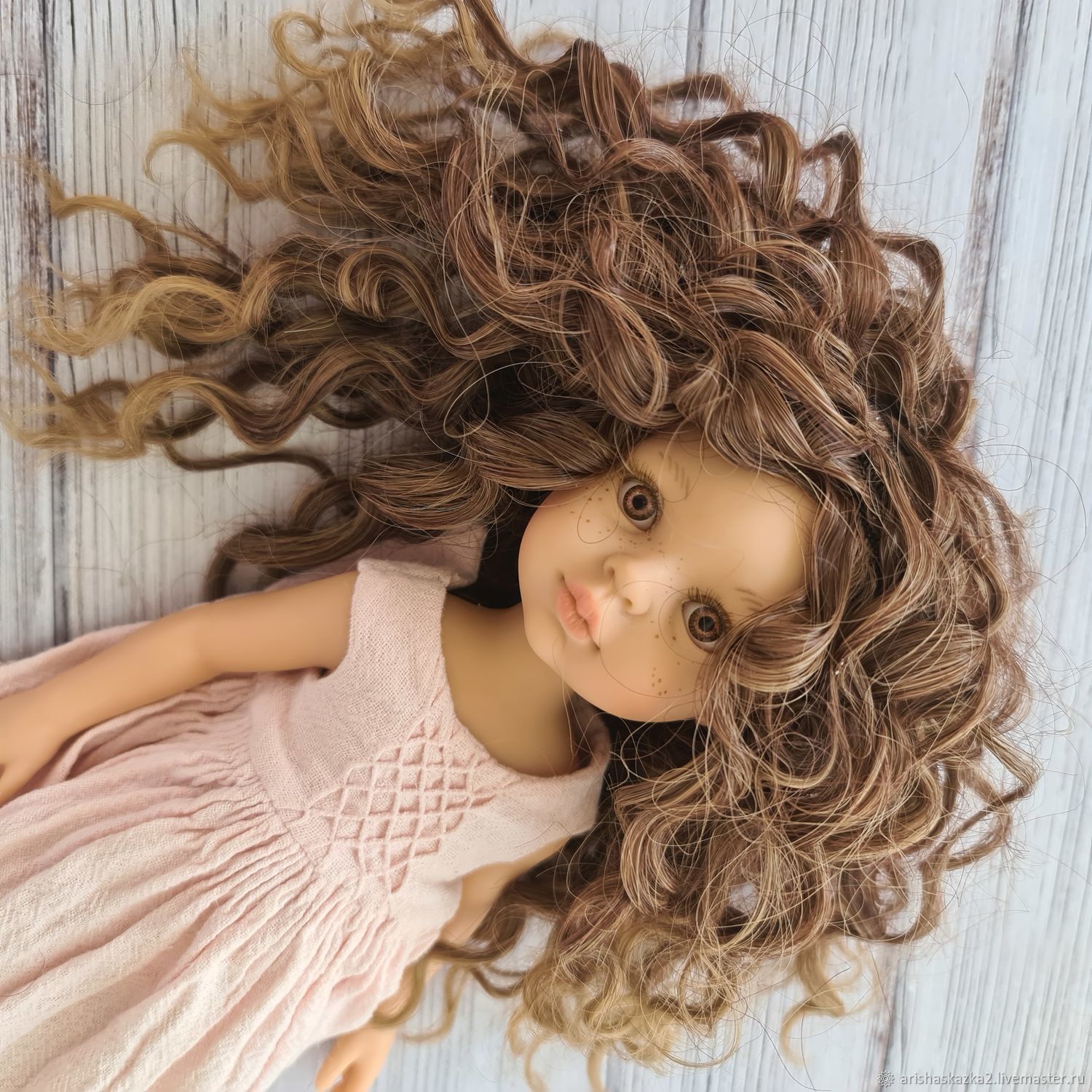 картинка Волосы Волна (№16) для кукол. Волосы искусственные. Остаток 1 шт. от магазина Ариши Рукодельные нежности