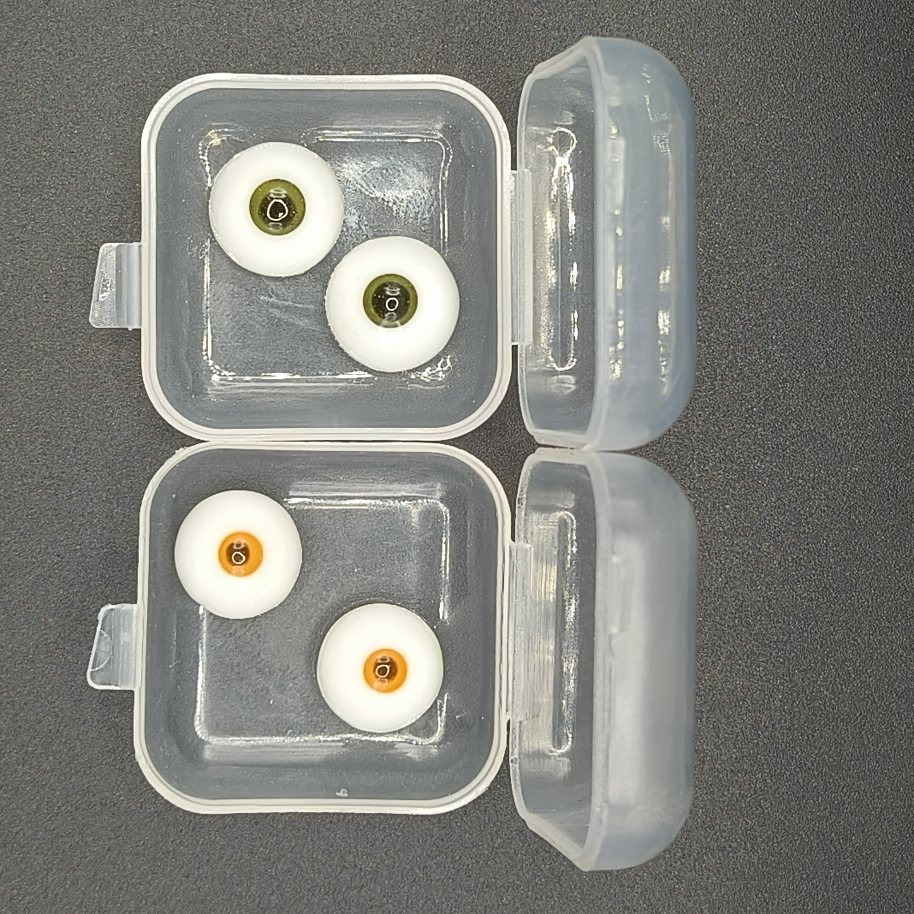 Детальное фото авторских глаз для кукол  от магазина Ариши кукольные нежности