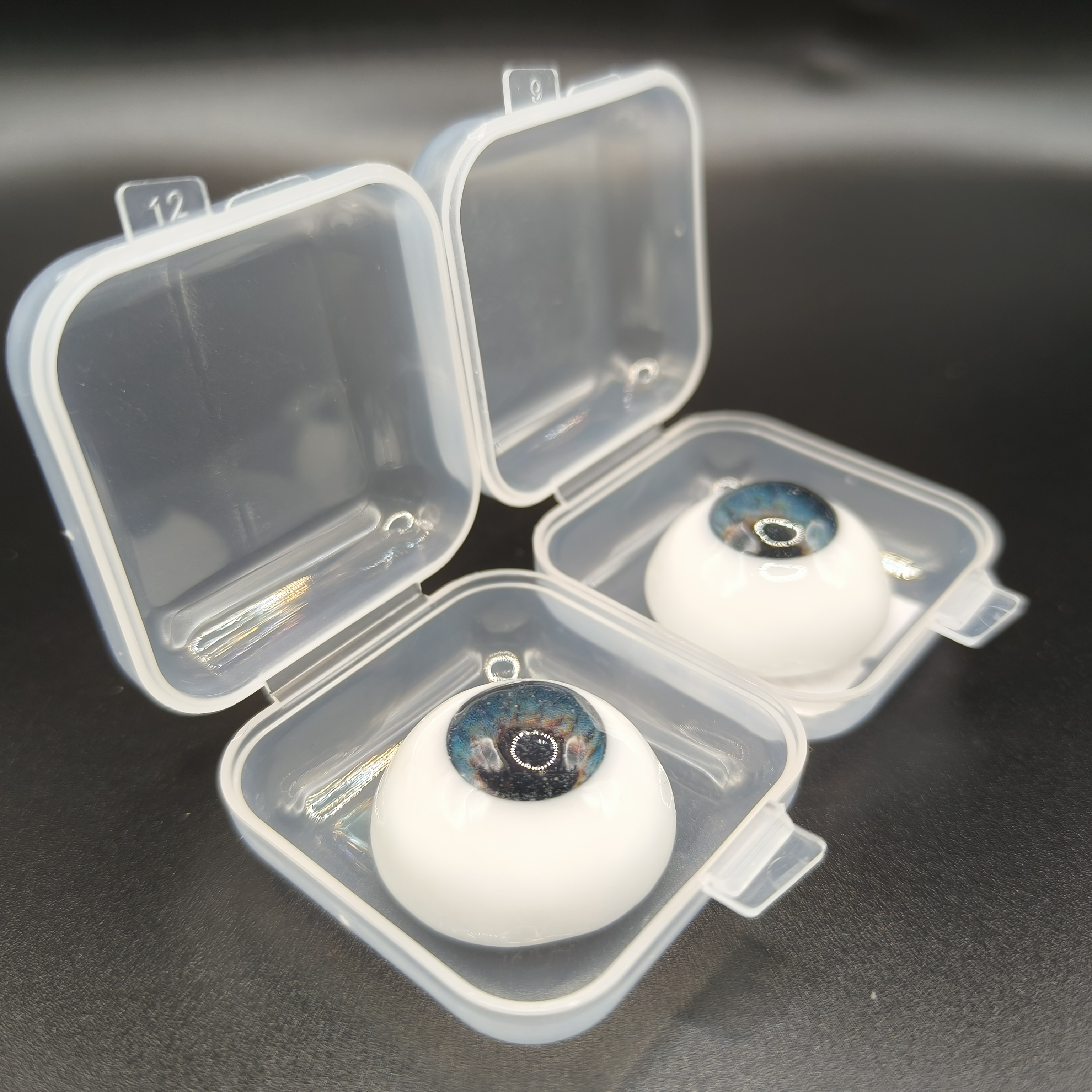 Детальное фото авторских глаз для кукол  от магазина Ариши кукольные нежности